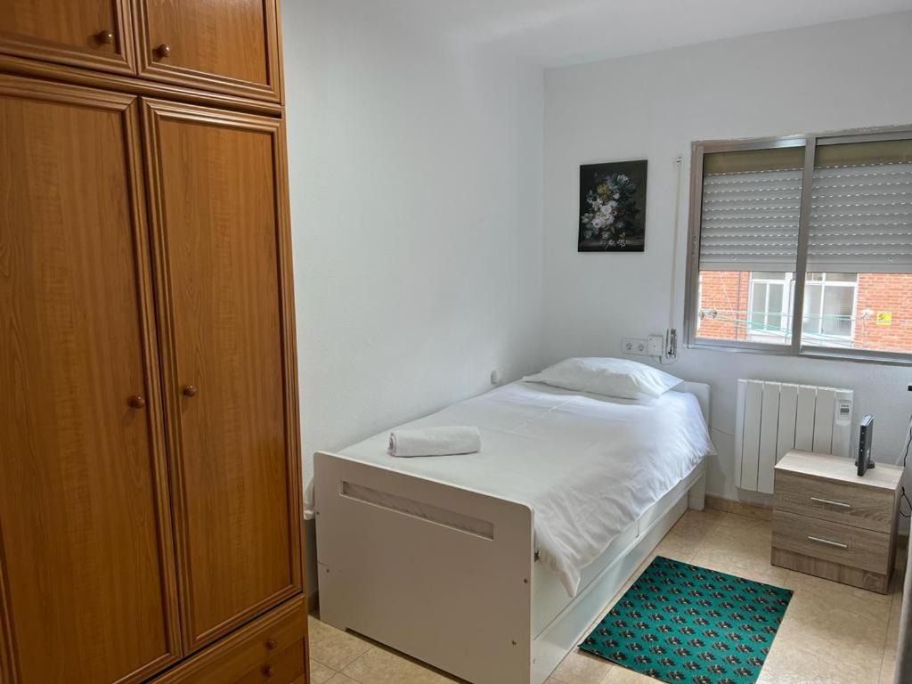 C8 Comodo Piso De 3 Habitaciones Cerca Del Centro De マドリード エクステリア 写真